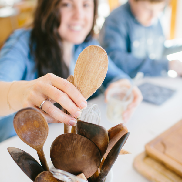 10 Piece Wooden Utensils Set